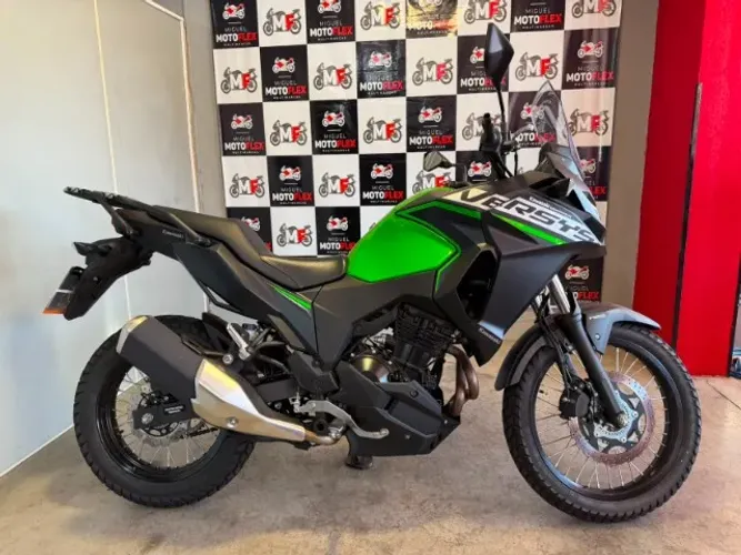 VERSYS X 300 - 2024 - APENAS 4.300 KM