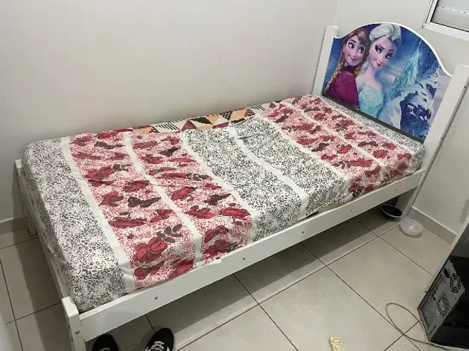 Cama de solteiro