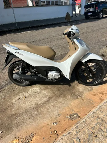 Honda Biz 125 2025