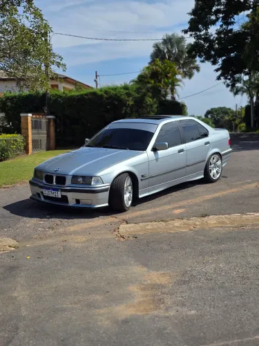 BMW 328I /IA (modelo Antigo) 1996