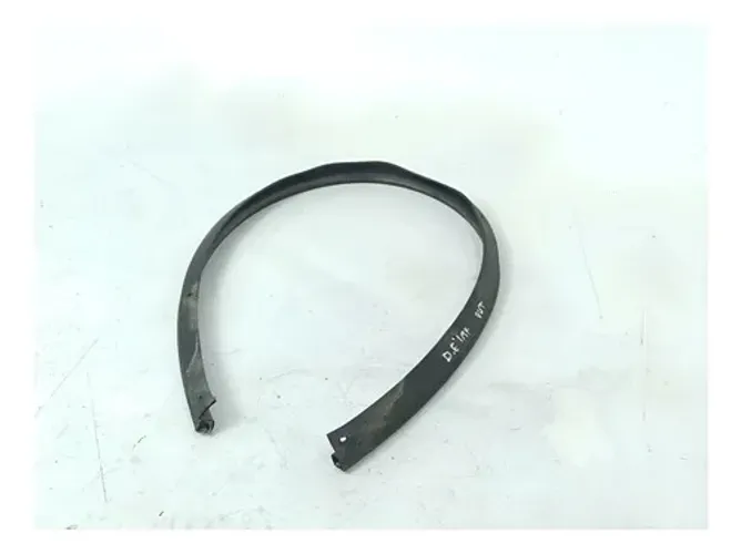 Borracha Inferior Porta D.e Outlander 2014/15 Cx104