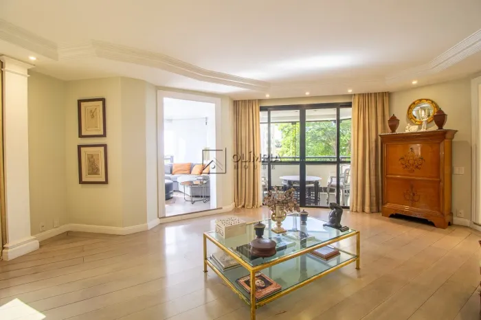 Venda Apartamento 5 Dormitórios - 256 m² Moema