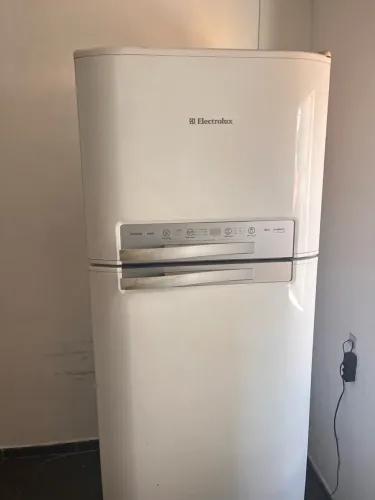 Geladeira electrolux frost free dfn50 430 litros
