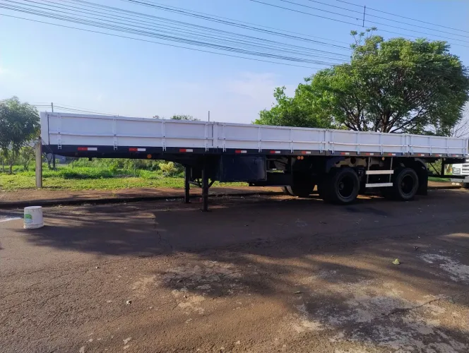 Carreta 2 eixo