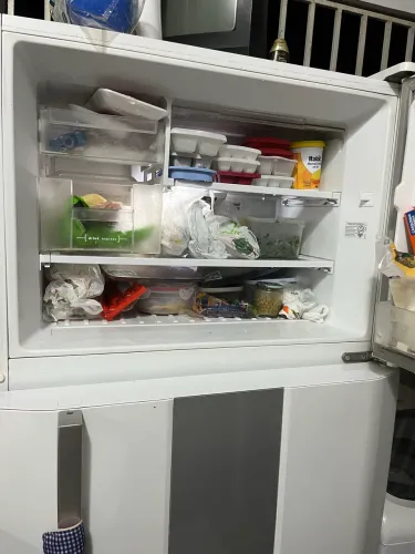 Vendo esta geladeira em perfeito estado de conservação