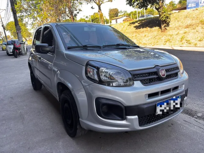 Fiat Uno Attractive 1.0 EVO Fire Flex 8V 5P 2021
