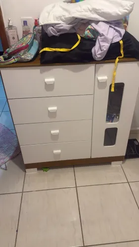 Guarda Roupa e Cômoda Infantil