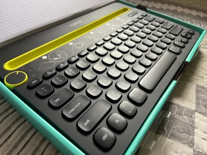 Teclado Bluetooth Multi-Dispositivo Logitech K480