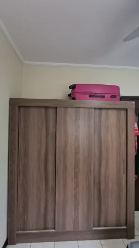 Guarda-roupa