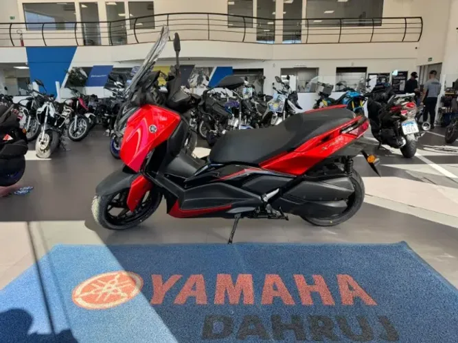 XMAX 300 2027 PRONTA ENTREGA
