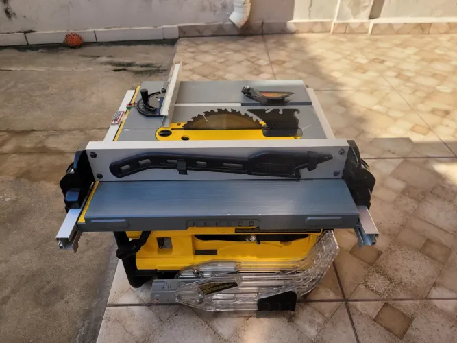 Serra circular Dewalt 745 B2 - 2000W 