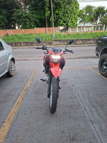Vende uma moto bros ano 2026
