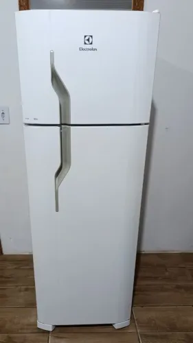 Geladeira Duplex Electrolux 350lt em Perfeito Estado!
