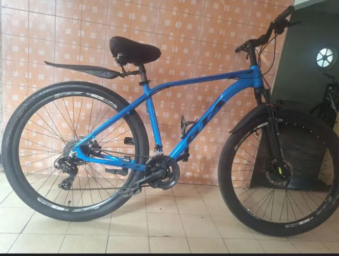 Bike GTS 29 com freio hidráulico