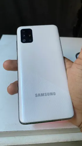 Samsung Galaxy A51 128GB completo com acessórios