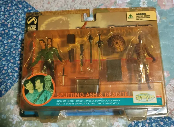 Action figure Evil Dead