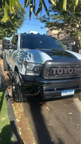 Toyota Tundra Limited 2011