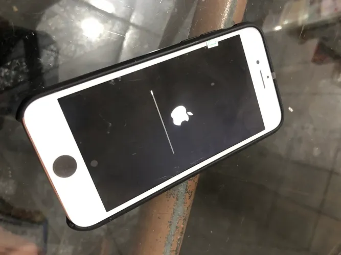 iPhone 8 64g