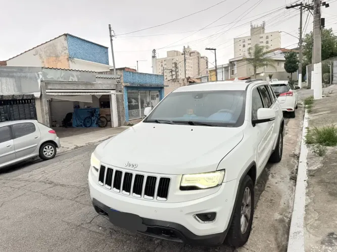 Jeep Grand Cherokee Laredo 3.6 4X4 V6 Aut. 2015