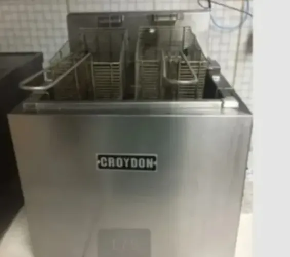 FRITADEIRA CROYDON 18L 