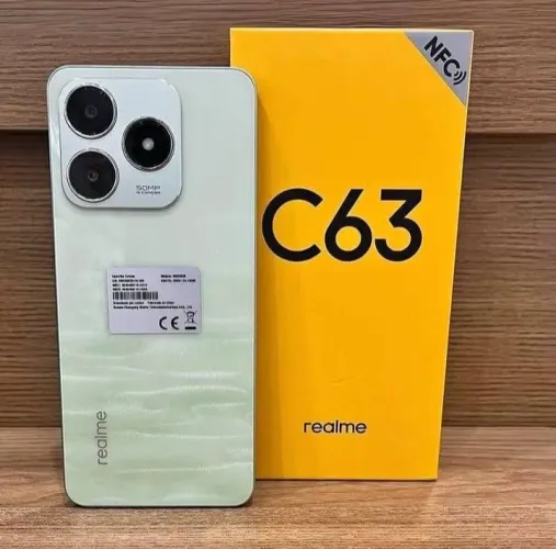 Realme c63 256/8