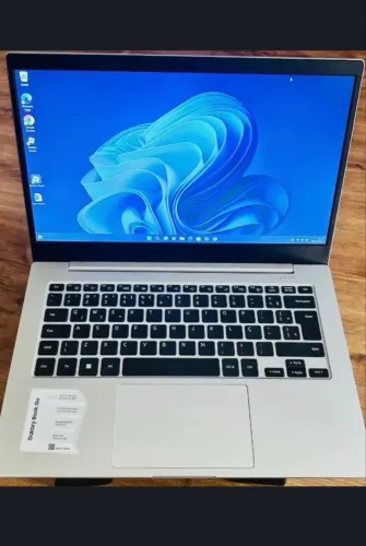Notebook Samsung Galaxi Book Go