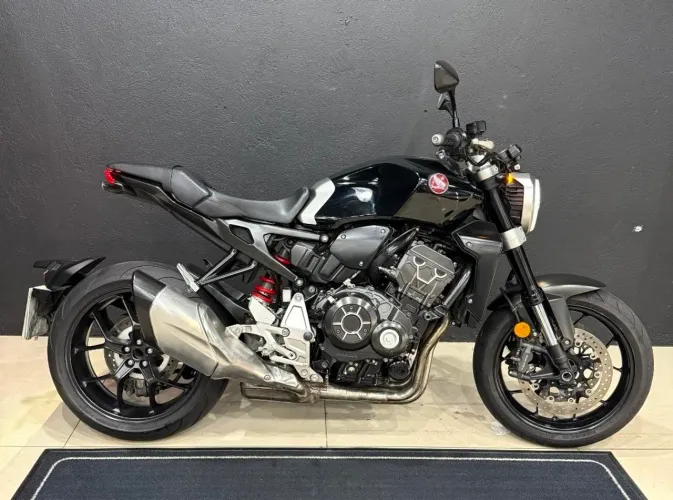 Vendo CB1000R abaixo da tabela, pra vender rápido