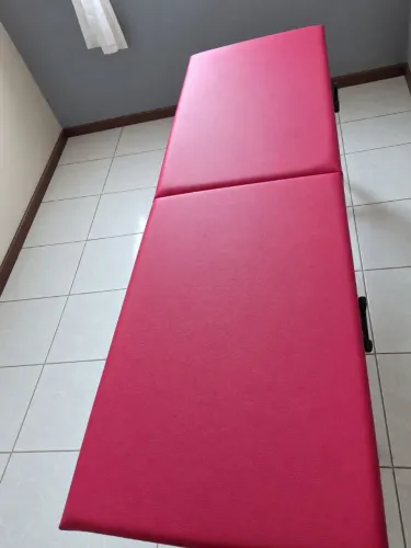 Maca portátil dobrável rosa