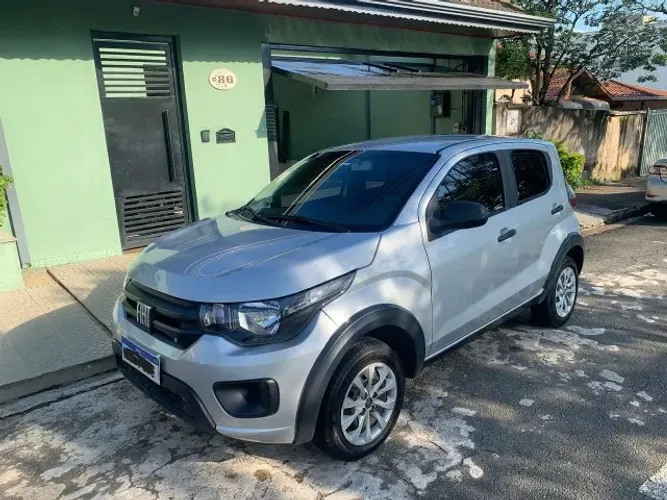 Fiat Mobi Like 1.0 Fire Flex 5P. 2024