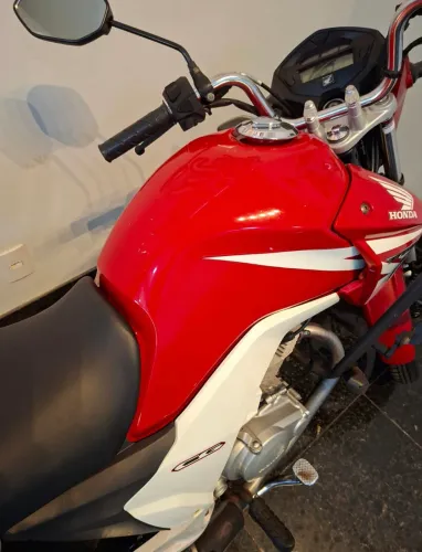 Vendo essa moto Honda/CG 150 Titan Ex, bem conservada