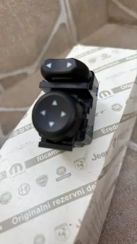 BOTÃO INTERRUPTOR RETROVISOR ELÉTRICO FIAT