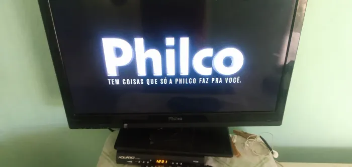 Tv Philco com entrada hdmi e USB 22pg