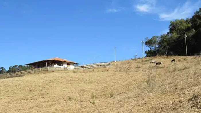 Sítio com 2 dormitórios à venda, 136000 m² por R$ 2.599.000,00 - Bairro Sertão do Cantagal
