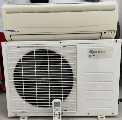 Ar condicionado Springer maxiflex  12000 BTUs 220volts .