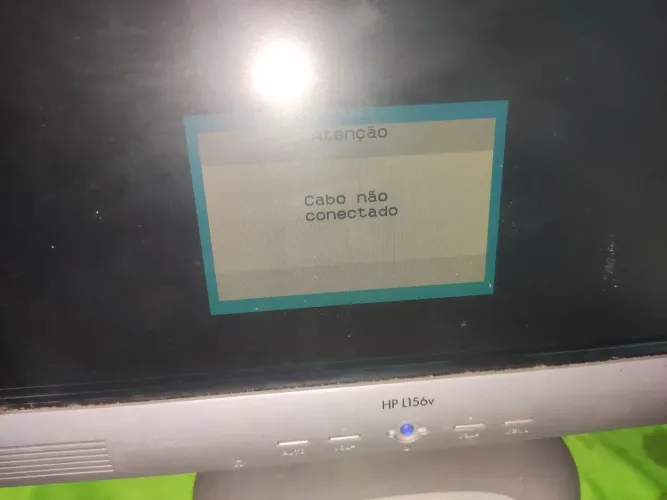 Monitor HP usado