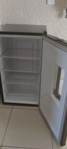 Cervejeira Consul nunca usada, 82litros, 220v