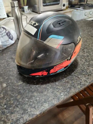 Capacete de Moto Usado