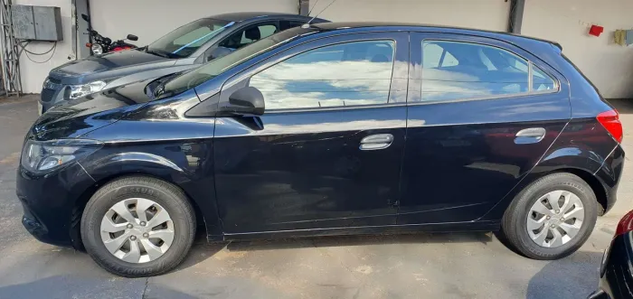Chevrolet Onix JOY Hatch 1.0 8V Flex Mec. 4P 2019