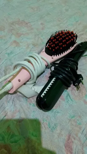 Prancha e escova