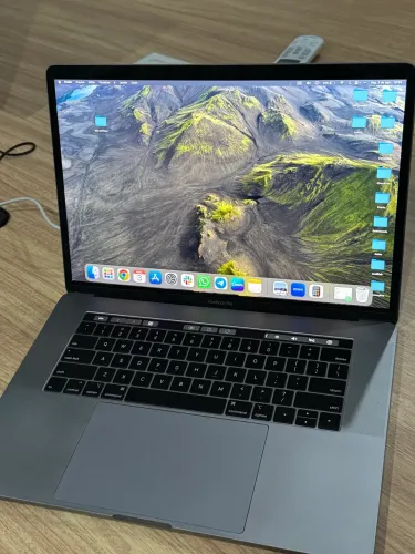 MacBook Pro 15? A1990 | Intel Core i7 | 16GB RAM | Touch Bar | Caixa Original