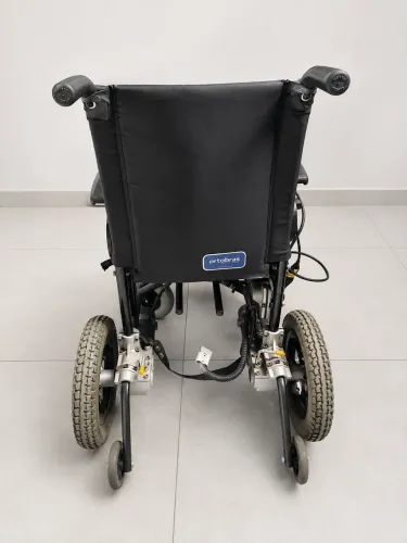 CADEIRA DE RODAS MOTORIZADA ORTOBRAS