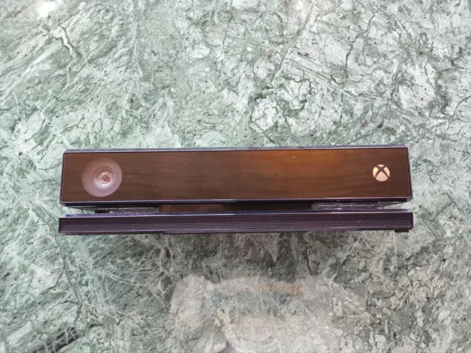 Kinect Xbox One Original com Cabos, Plug and Play