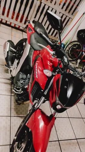 FZ25 Fazer 250 2022 | 23 mil km | Único dono | Toda revisada
