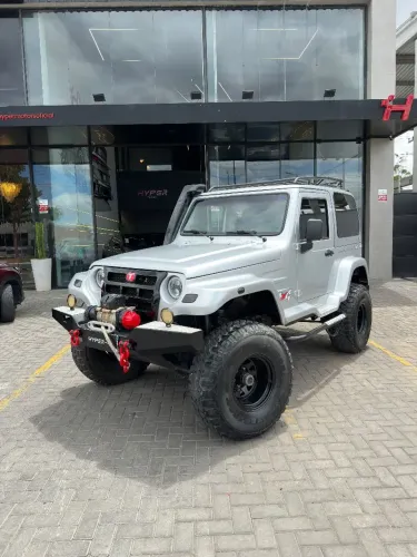 Troller T-4 4X4 3.0 TB Int. Cap. Lona Diesel 2010