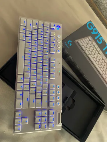 Teclado mecânico Logitech G915 TKL