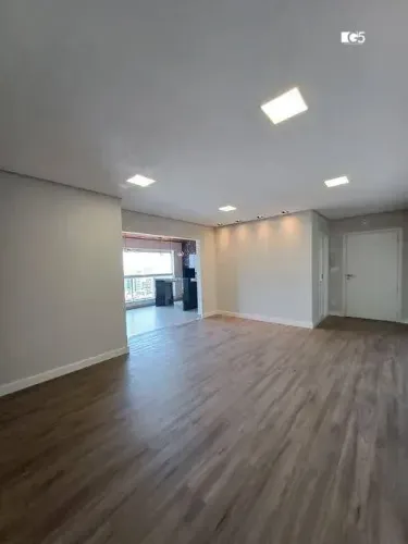 Apartamento com 3 dormitórios à venda, 110 m² por R$ 1.200.000,00 - Centro - Rolândia/PR