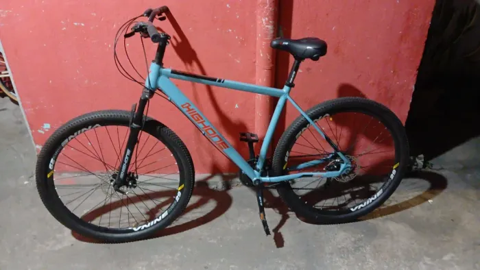 Venda: Duas bicicletas em excelente estado de conservação