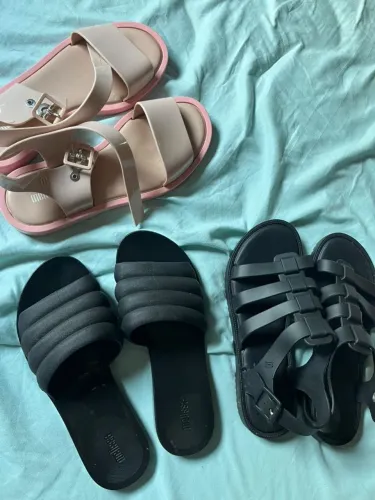 Melissas a venda originais sem marcas de uso