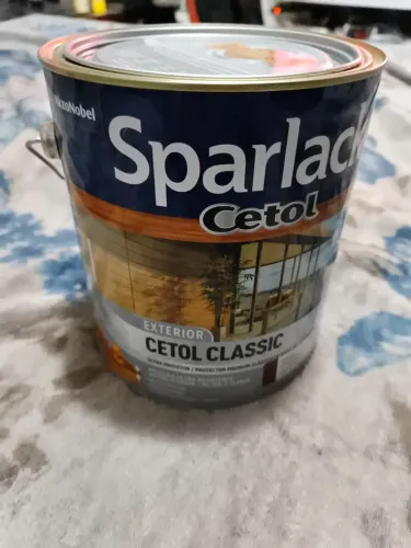 Verniz Sparlack Cetol Mogno brilhante exterior