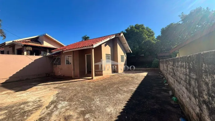 Casa com 2 dormitórios à venda, 60 m² por R$ 150.000,00 - Afonso Sarabia - Ibiporã/PR